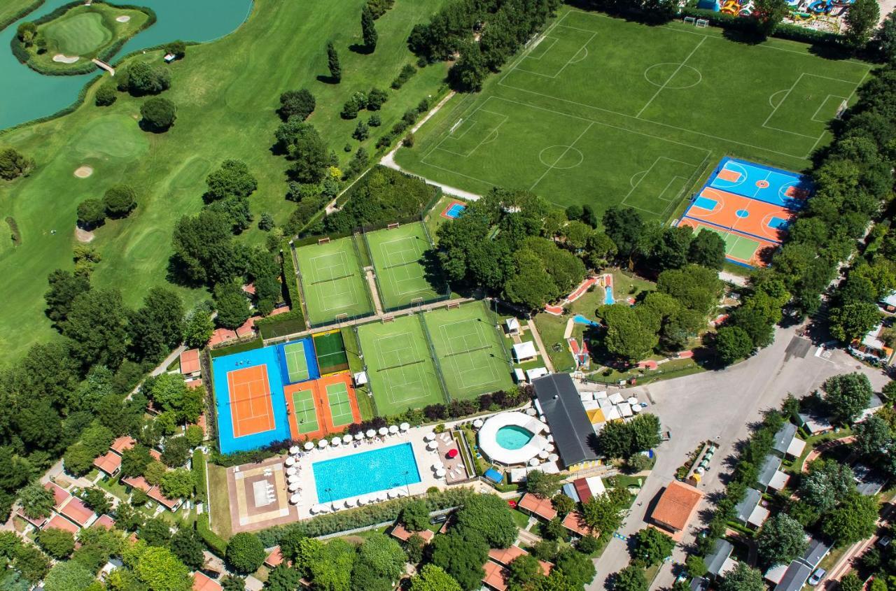 Pra' Delle Torri - Adria Holiday Mobile Homes Каорле Екстериор снимка